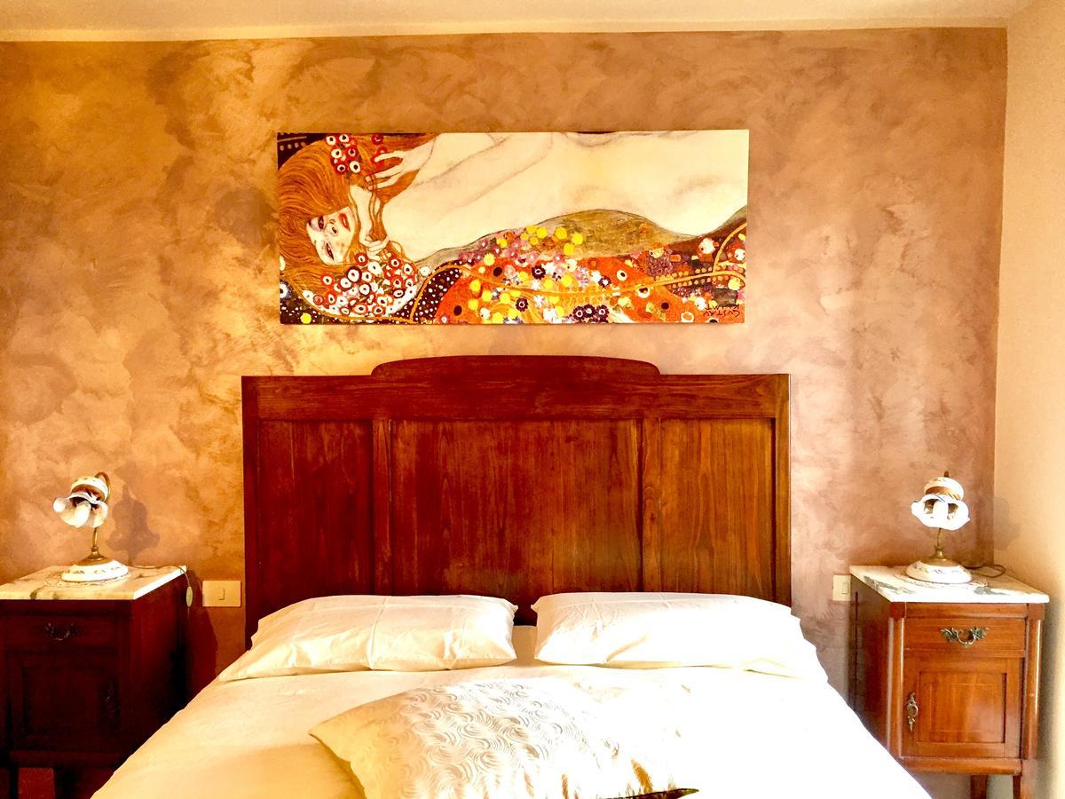 Il Borgo Antico Bed & Breakfast Rocca Massima Exterior photo