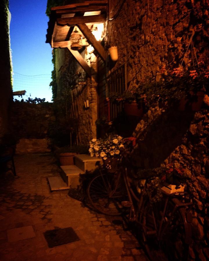 Il Borgo Antico Bed & Breakfast Rocca Massima Exterior photo